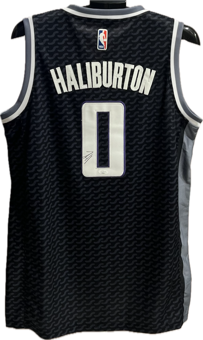 Tyrese Haliburton Autograph Signed Sacramento Kings Basketball Jersey JSA Authentic  Image 1