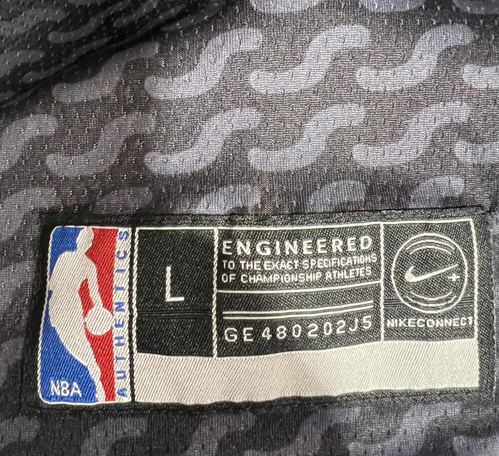 Tyrese Haliburton Autograph Signed Sacramento Kings Basketball Jersey JSA Authentic  Image 4