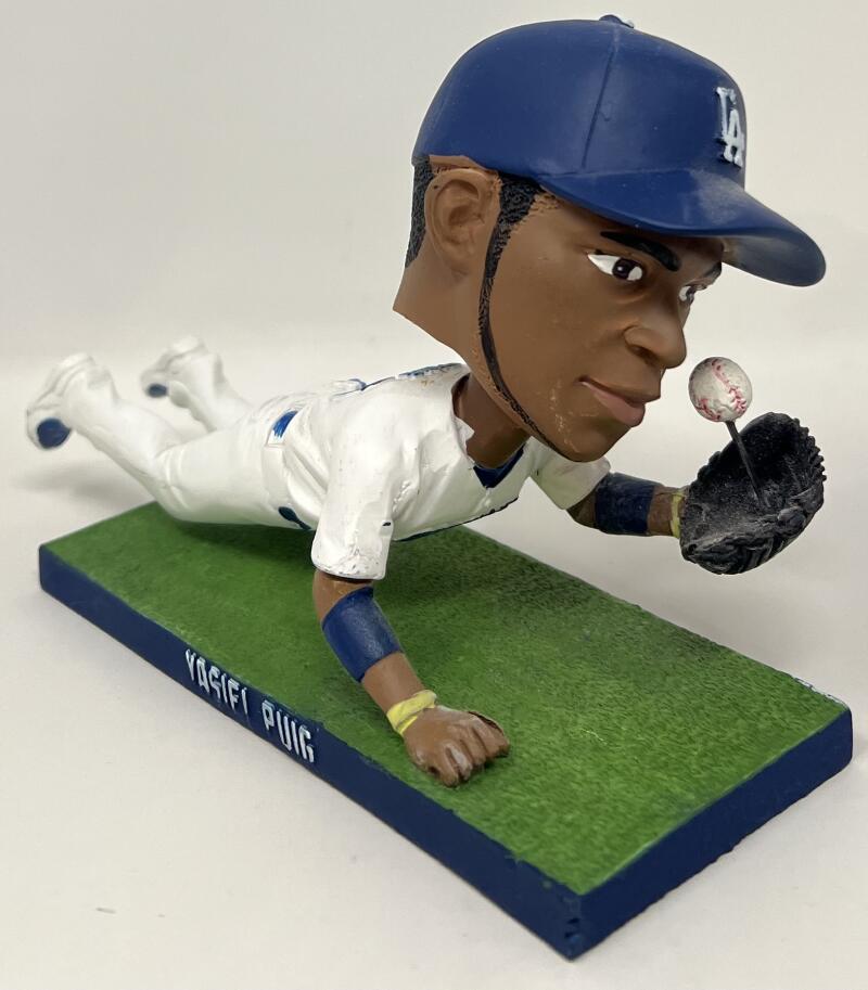 2020 Dodgers World Series Champs Yasiel Puig SGA Bobblehead  FOCO Image 1