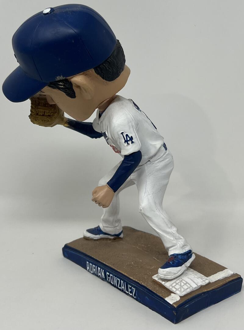 2015 Los Angeles Dodgers Adrian Gonzalez Bobblehead  Image 2