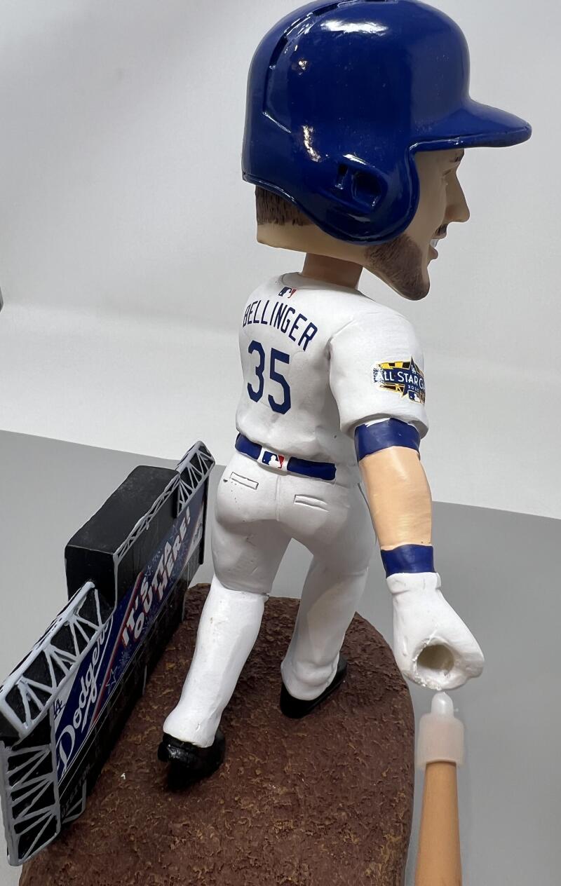 2019 Dodgers Legends of the Diamond Cody Bellinger SGA Bobblehead FOCO 193/2019 Image 3