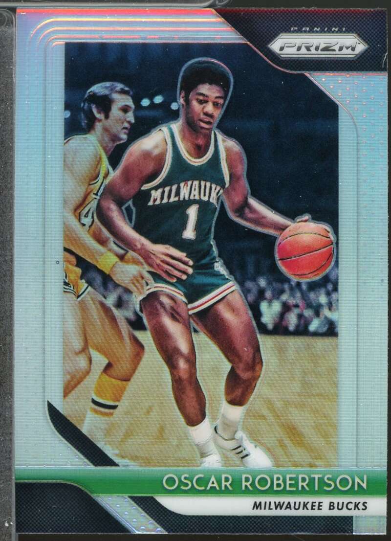 Oscar Robertson Card 2018-19 Panini Prizm Prizms Silver #125  Image 1