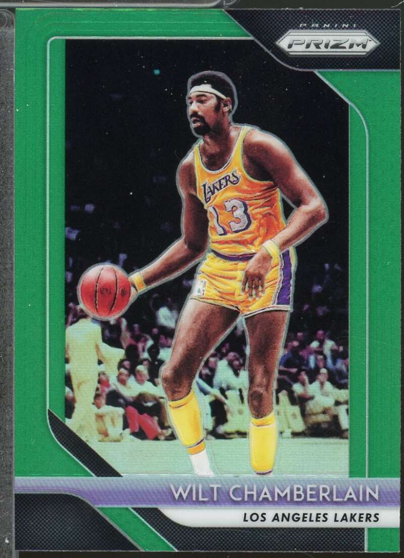 Wilt Chamberlain Card 2018-19 Panini Prizm Prizms Green #205  Image 1