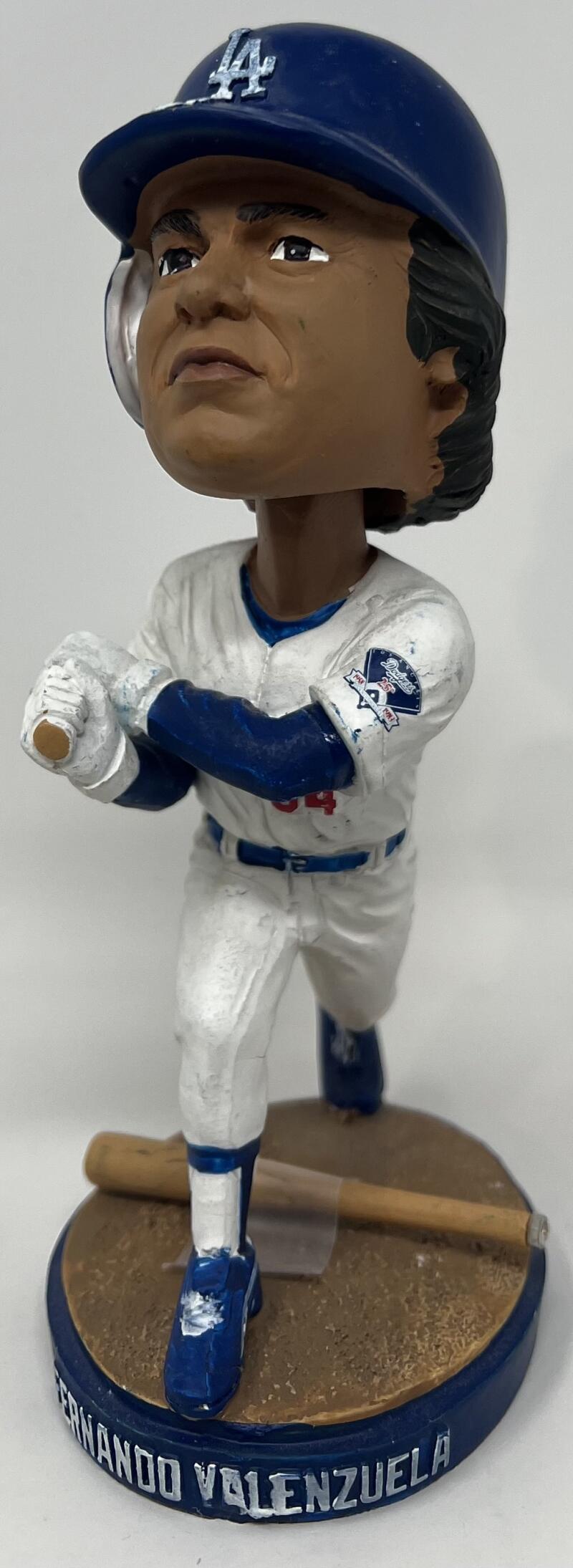 2015 Dodgers Batting Fernando Valenzuela SGA Bobblehead  Image 1