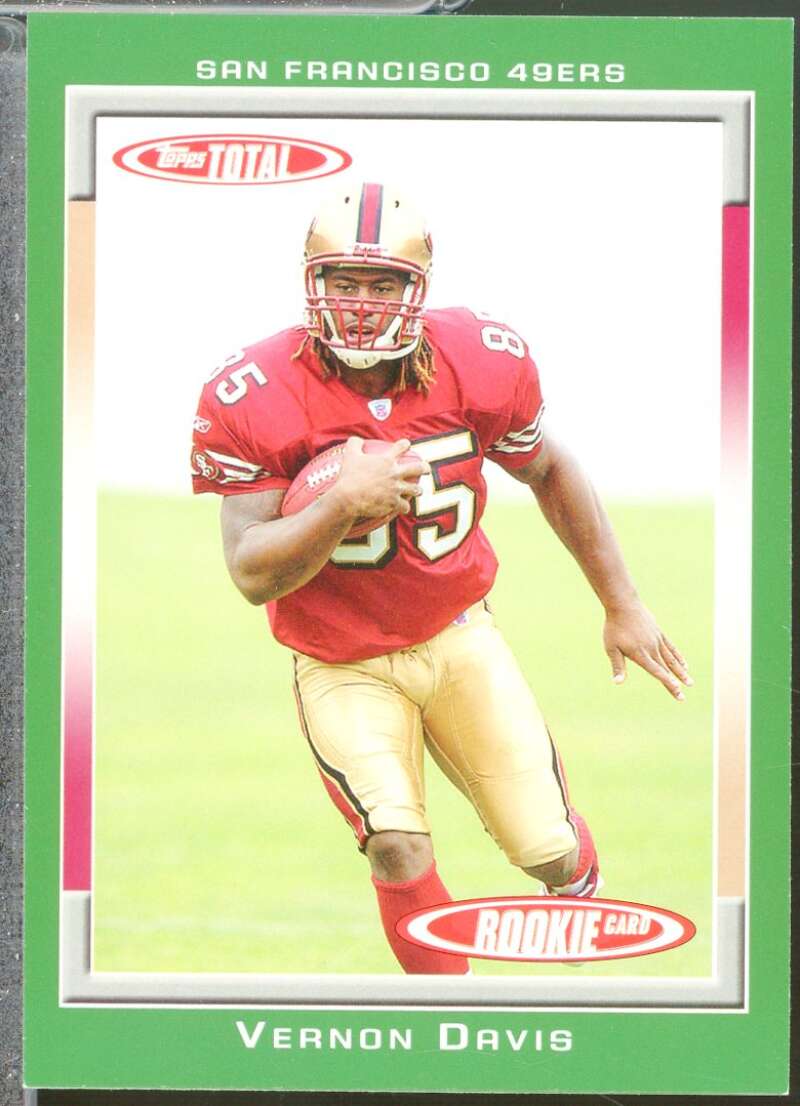 Vernon Davis Rookie Card 2006 Topps Total #493  Image 1