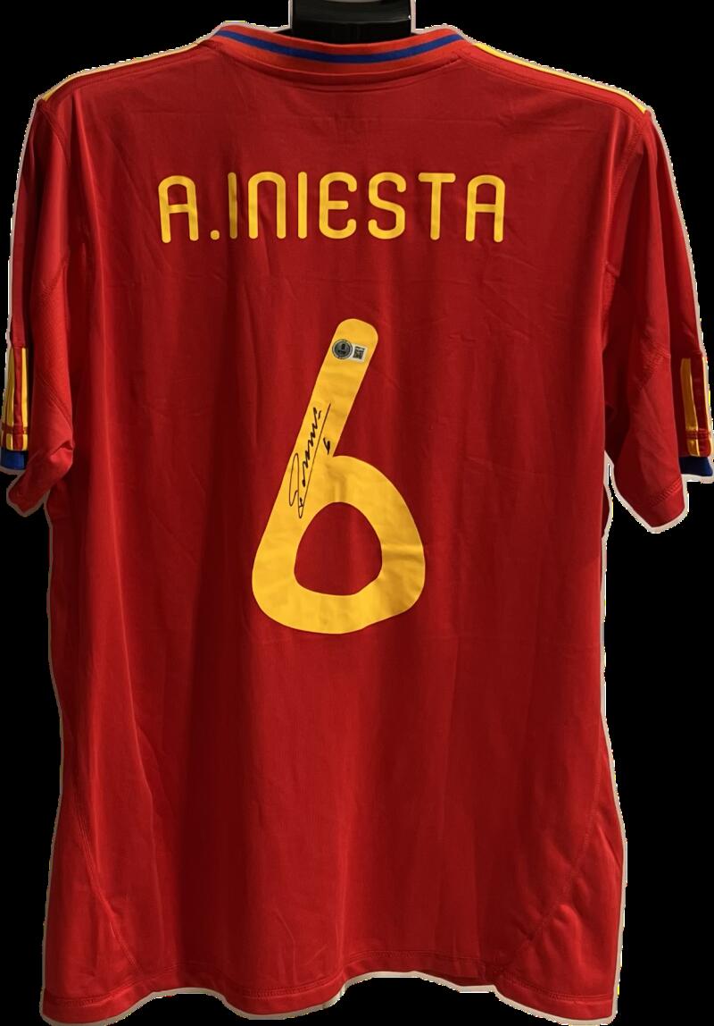 AndrÃ©s Iniesta National Team Autograph Signed XL Jersey Beckett Authentic Image 2