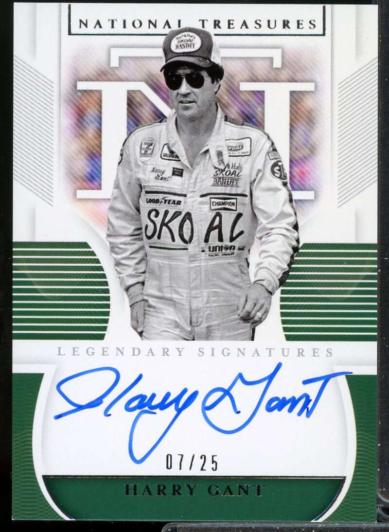 Harry Gant Card 2021 Panini National Treasures Legendary Signatures #10  Image 1