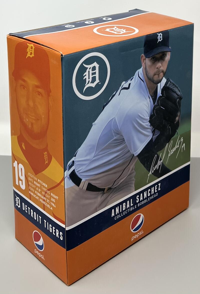 Pepsi Atlanta Braves Anibel Sanchez SGA Collectors Edition Bobble Head  Image 4