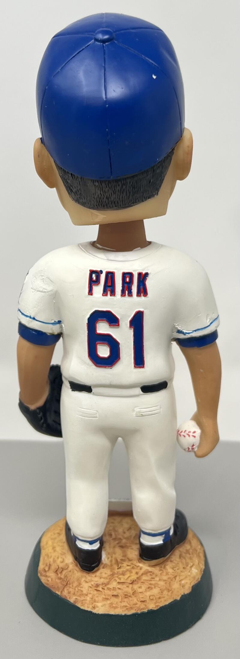 2002 Coca-Cola Texas Rangers Chan Ho Park SGA Collectors Edition Bobble Head  Image 2