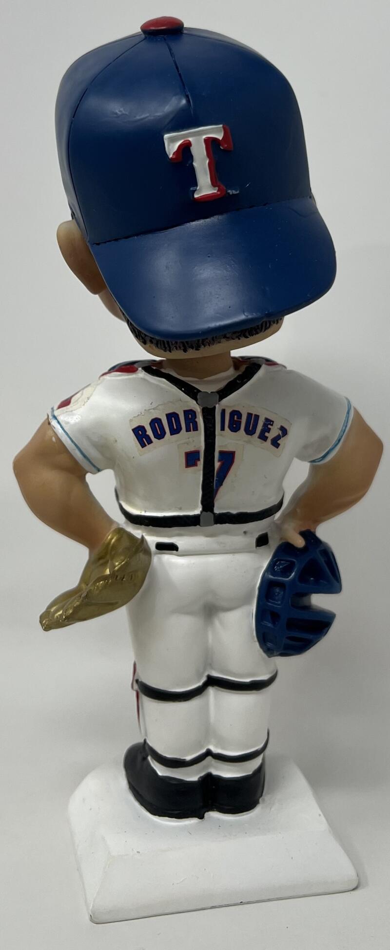 2001 Texas Rangers Ivan Rodriguez  SGA Collectors Edition Bobble Head  Image 2