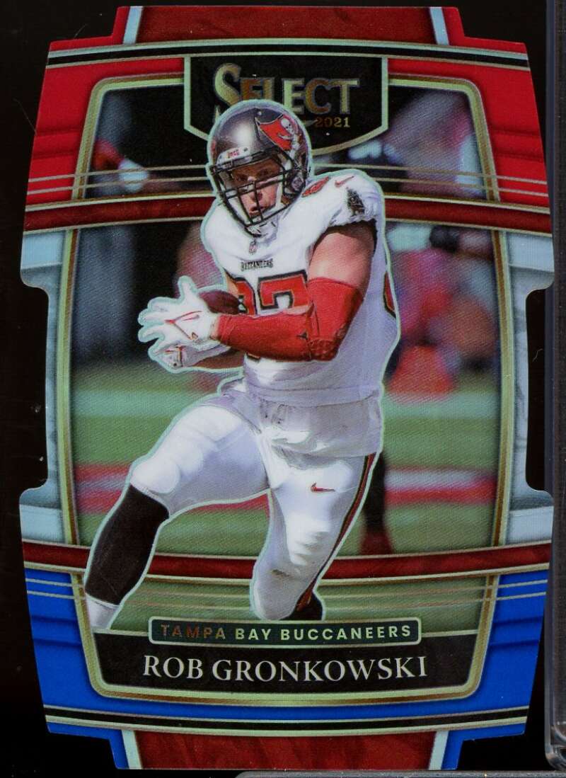 Rob Gronkowski Card 2021 Select Prizm Red and Blue Die Cut #32  Image 1