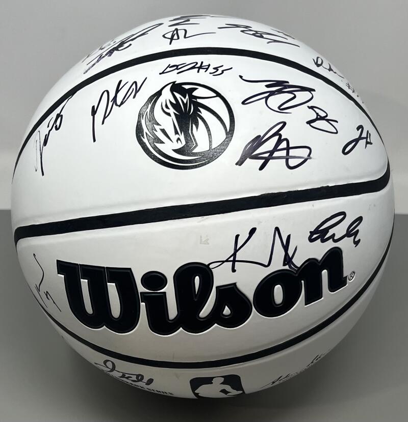 2023-24 Dallas Mavericks Team Autographed Signed Basketball JSA Authentic KID,LUKA,IRVING Image 1