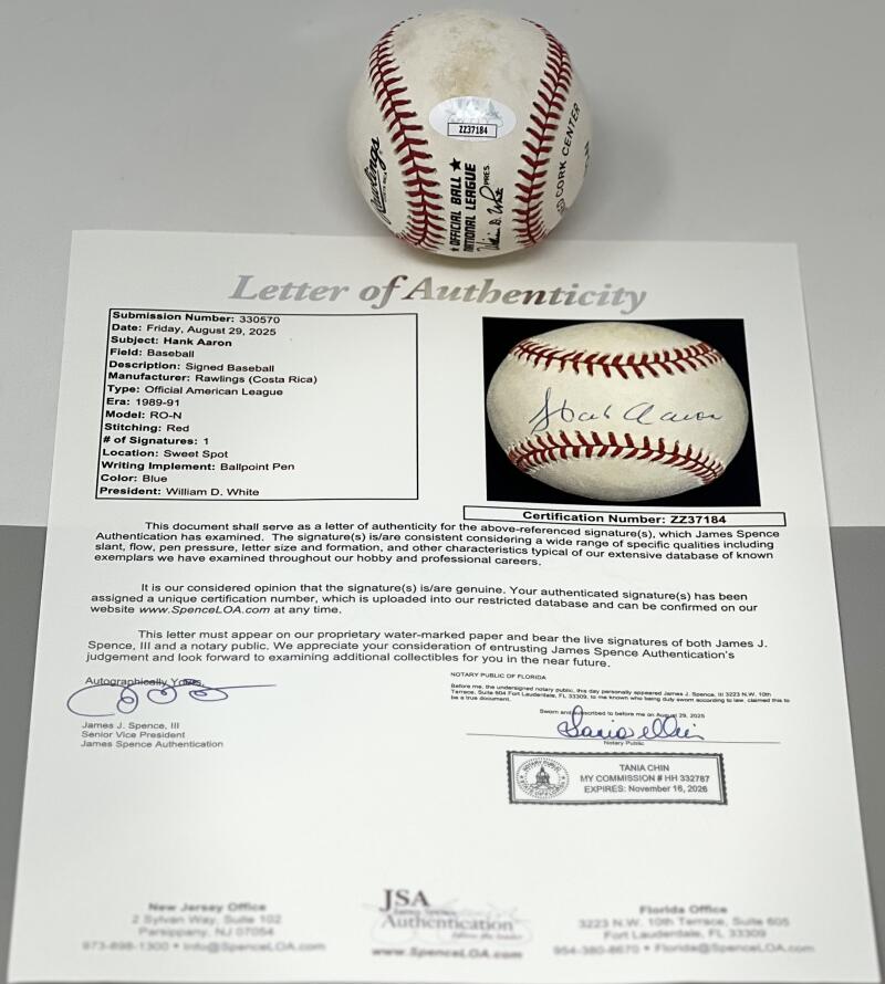 Hank Aaron Autograph Signed Official Major League Ball JSA Authentic  w/ Cert Image 2