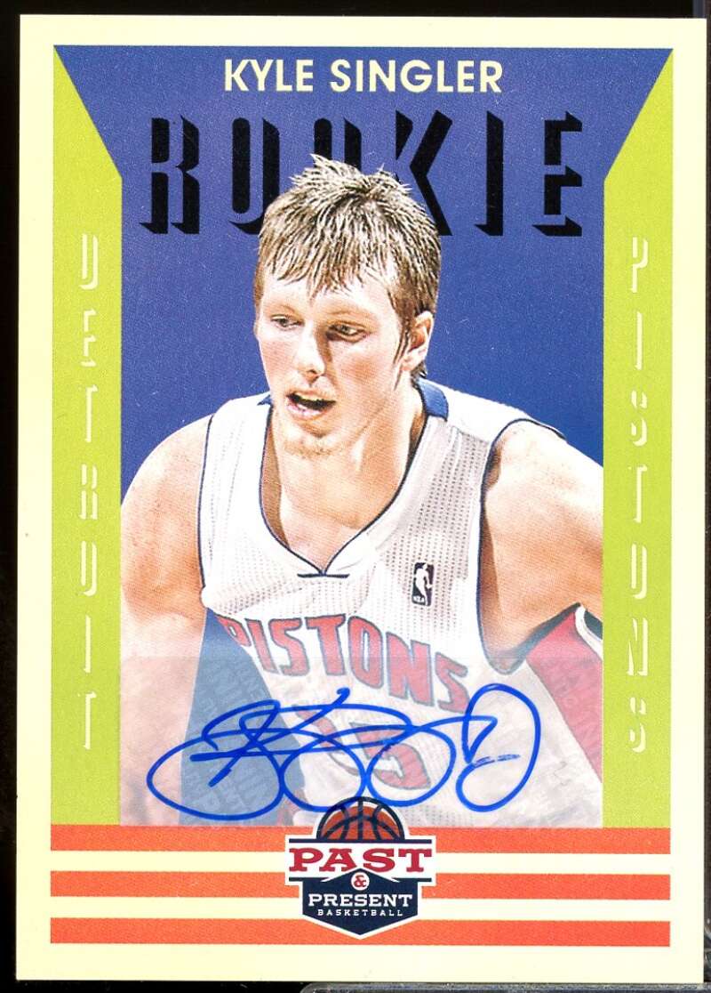 Kyle Singler Rookie Card 2012-13 Panini Past and Present Autograph #163  Image 1