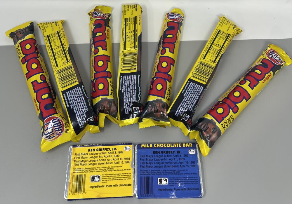 (9)1989 and 1996 Ken Griffey Jr. And Shaq Collectors Chocolate Souvenir Bars Lot Image 3