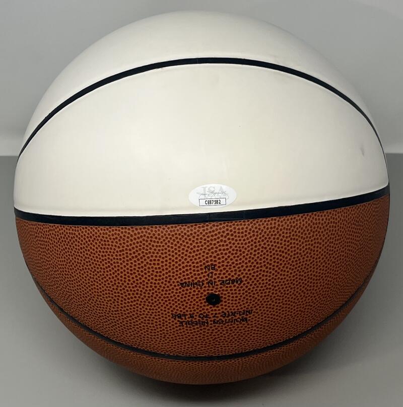 Dirk Nowitzki Autographed Signed Spalding Basketball JSA Authentic  Image 2