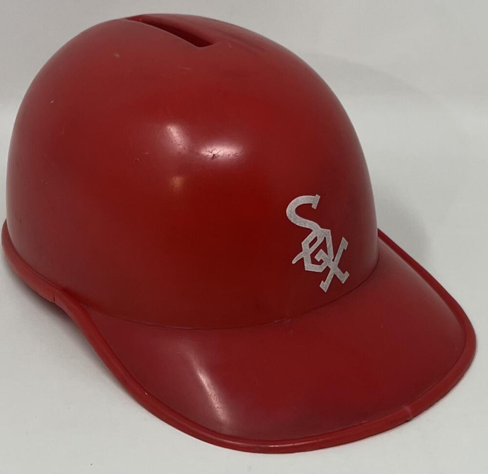 1973 Boston Red Sox Dickstein Batting Helmet Plastic Bank   Image 1
