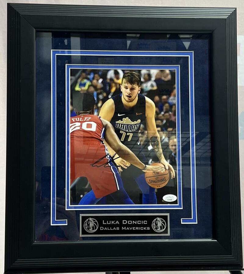 Luka DonÄiÄ Dallas Mavericks Autograph Signed 16x18 Framed Poster JSA Authentic Image 1