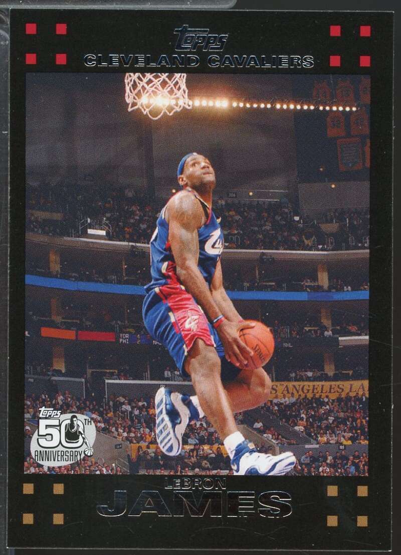 LeBron James Card 2007-08 Topps #23  Image 1