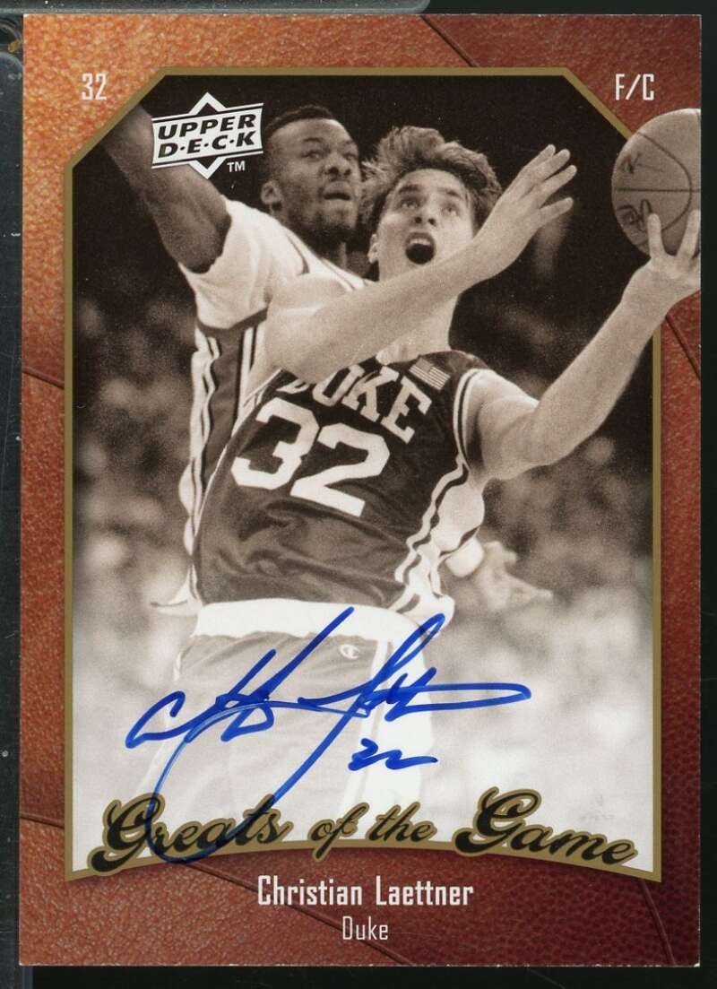 Christian Laettner Card 2009-10 Fleer Greats of the Game Autographs #84  Image 1