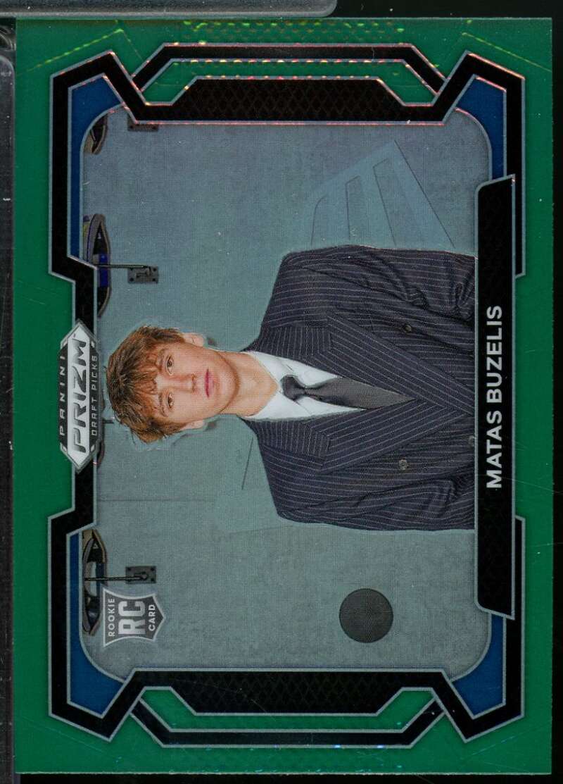 Matas Buzelis Rookie Card 2024-25 Panini Prizm Draft Picks Variation Green #67  Image 1