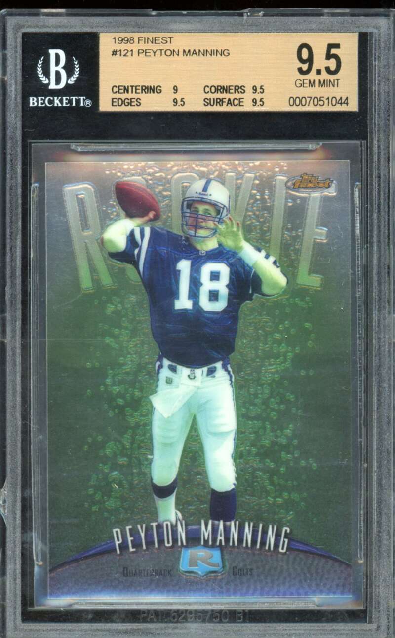 Peyton Manning Rookie Card 1998 Finest #121 BGS 9.5 (back holder damage) Image 1