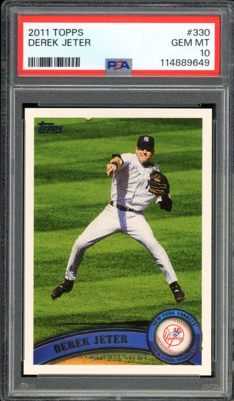 Derek Jeter Card 2011 Topps #330 PSA 10 Image 1