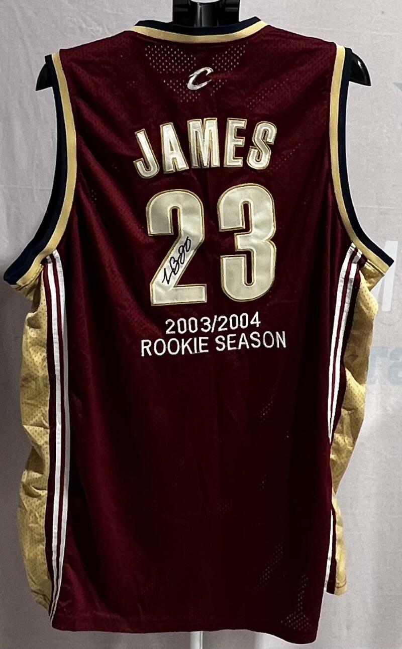 LeBron James Cleveland Cavaliers  Basketball Mitchell And Ness Jersey  Image 2
