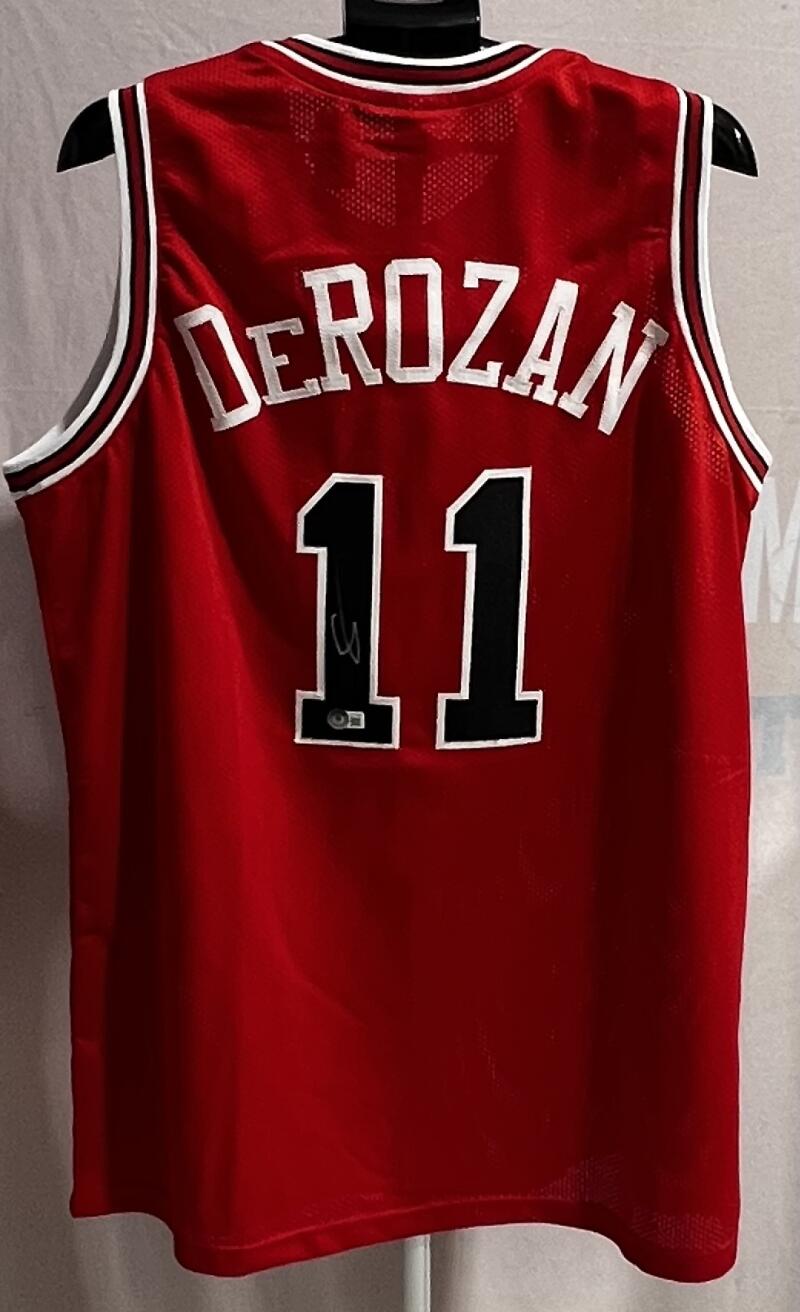 DeMar DeRozan Autograph Signed Chicago Bulls Basketball Jersey BAS Authentic Image 1