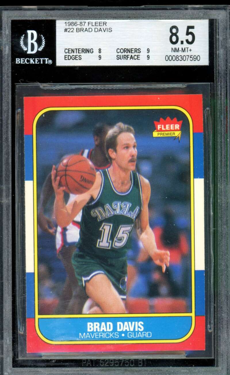 Brad Davis Card 1986-87 Fleer #22 BGS 8.5 Image 1