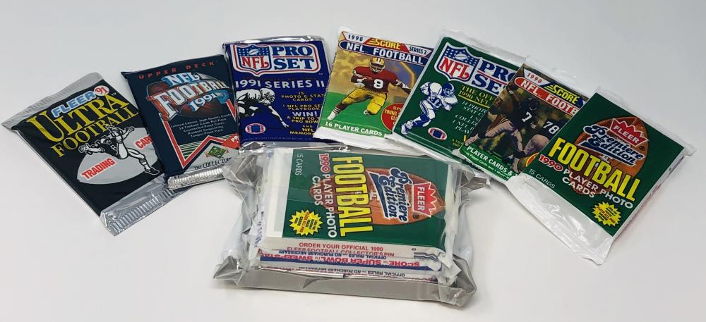 Superior Sports Investments Football Cards in Vintage Sealed Packs (100 Count) Image 1