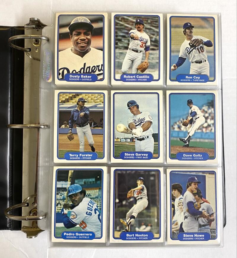 1982 Fleer Baseball Hand Collated Binder Set 1-660 Image 1