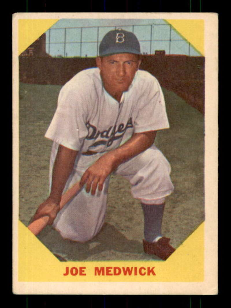 Joe Medwick Card 1960 Fleer #22 Image 1