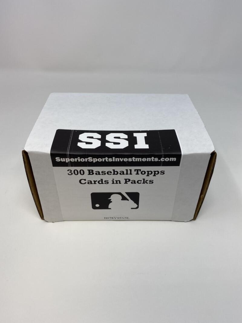 Superior Sports Investments 300 Old Vintage Topps Baseball Cards in Sealed Wax Pack Lot Gift Package Image 3