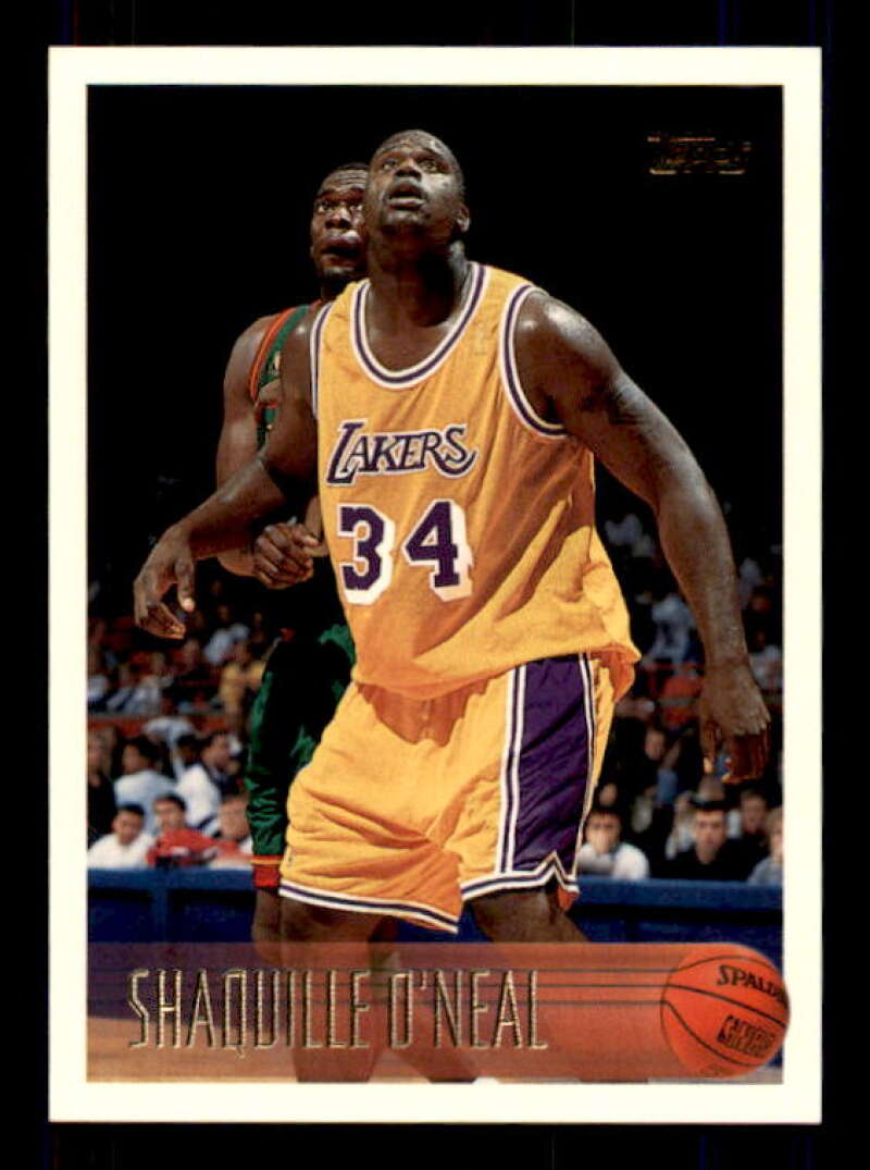 Shaquille O'Neal Card 1996-97 Topps #220 Image 1