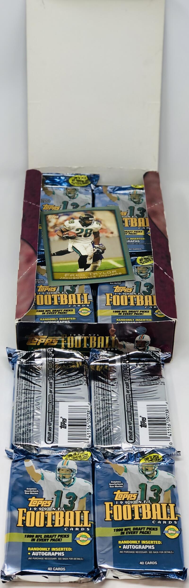 1999 Topps HTA 12ct Jumbo Pack Football Box Image 4