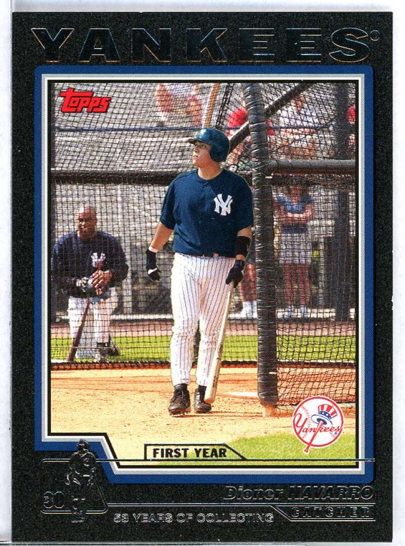 Dioner Navarro FY Card 2004 Topps Black #305 Image 1