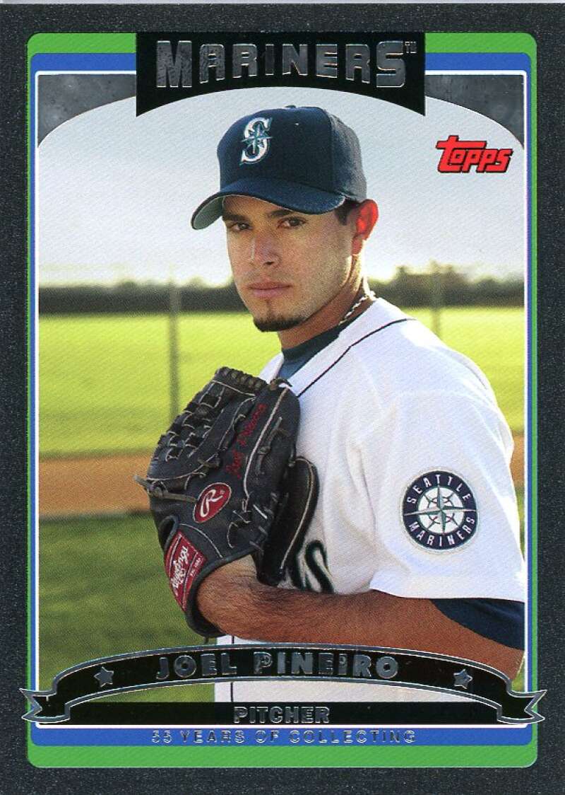 Joel Pineiro Card 2006 Topps Black #465 Image 1