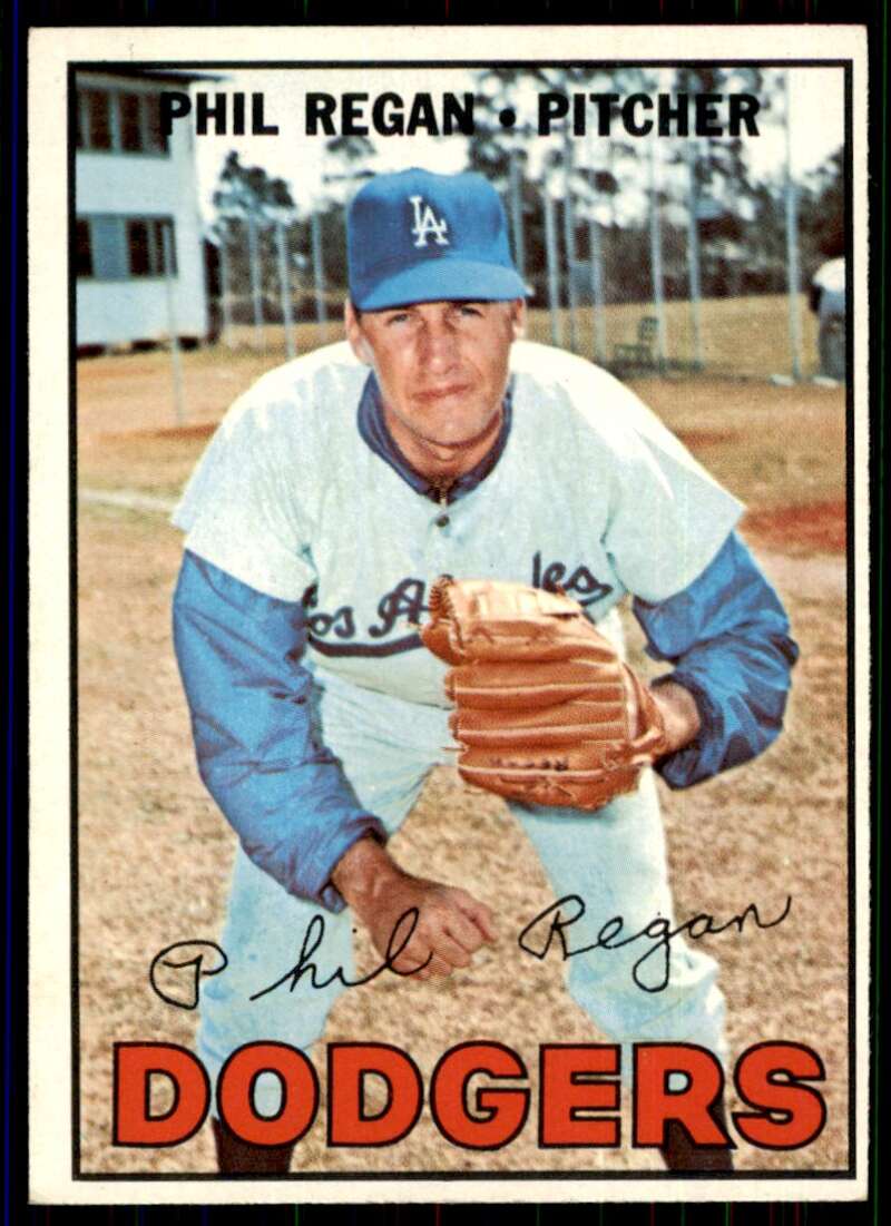 Phil Regan Card 1967 Topps #130 Image 1