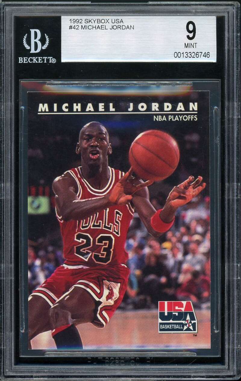 Michael Jordan Card 1992-93 SkyBox USA #42 BGS 9 Image 1
