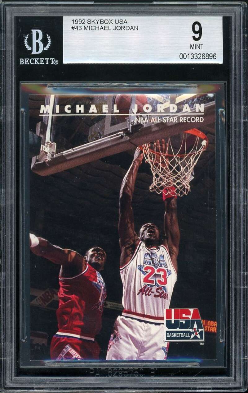 Michael Jordan Card 1992-93 SkyBox USA #43 BGS 9 Image 1