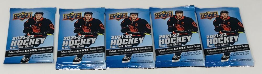 (5) 2021-22 Upper Deck Series 1 Hockey Pack 40 Card Pack LOT  Image 1