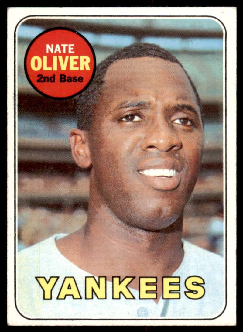 Nate Oliver Card 1969 Topps #354 Image 1