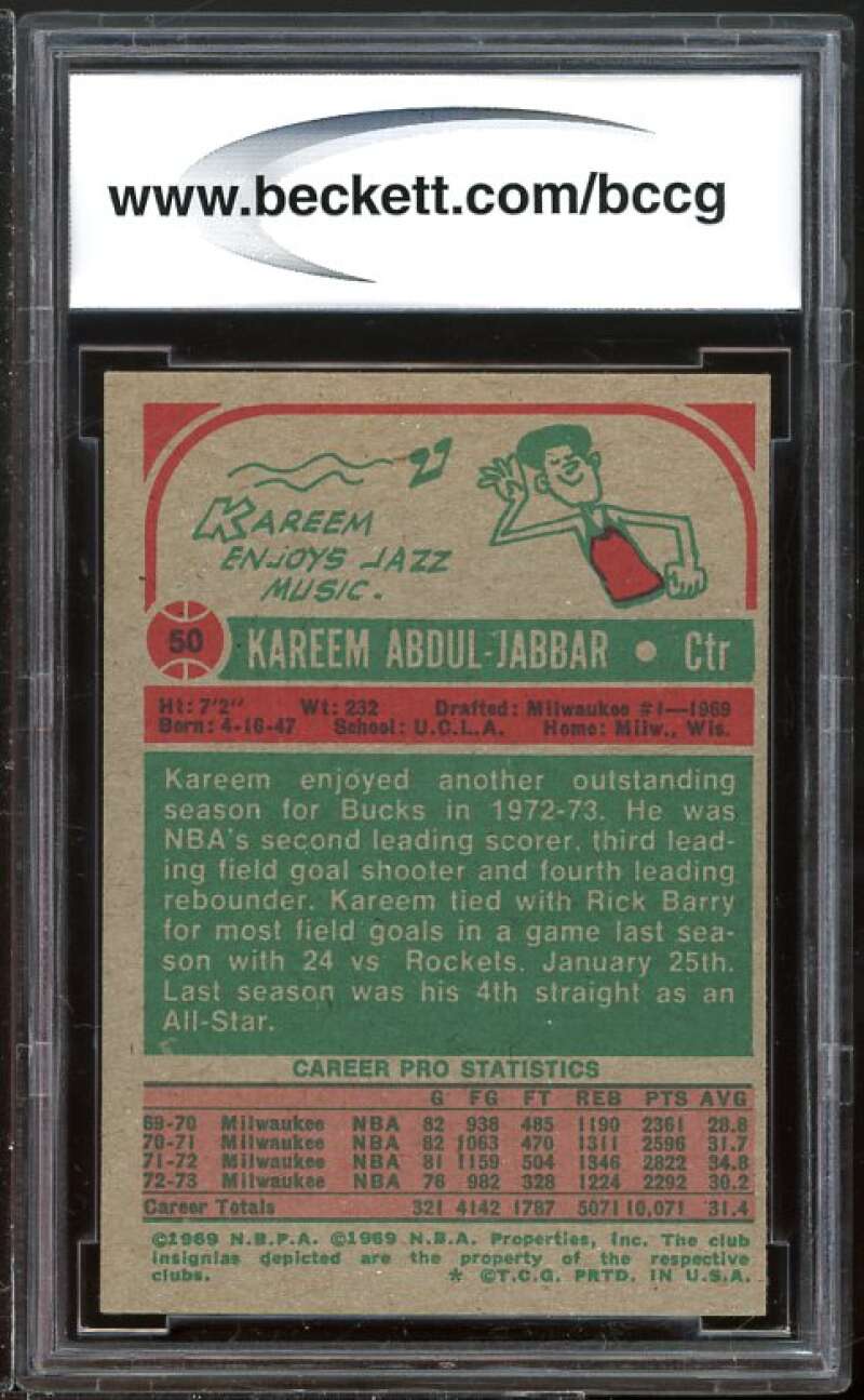 1973-74 Topps #50 Kareem Abdul-Jabbar Card BGS BCCG 8 Excellent+ Image 2