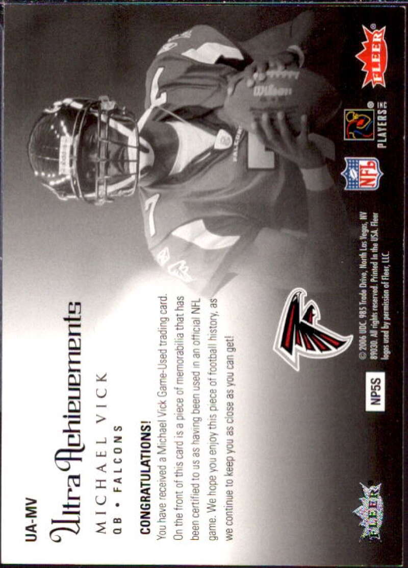 Michael Vick Card 2006 Ultra Achievements Jerseys #UAMV  Image 2