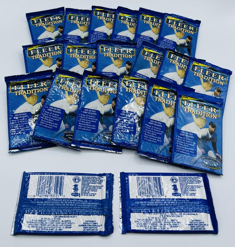 (20) 1998 Fleer Tradition Baseball Hobby Pack Lot Image 1