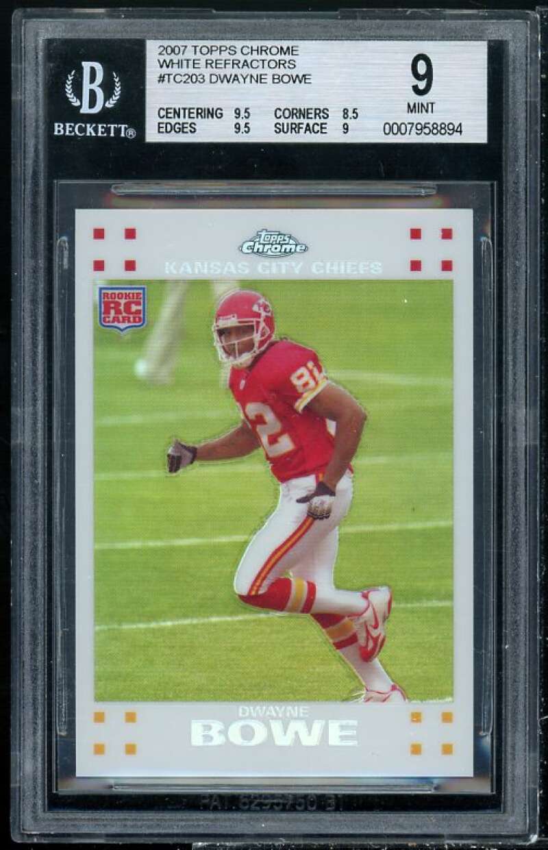 Dwayne Bowe Rookie Card 2007 Topps Chrome White Refractors #TC203 BGS 9 Image 1