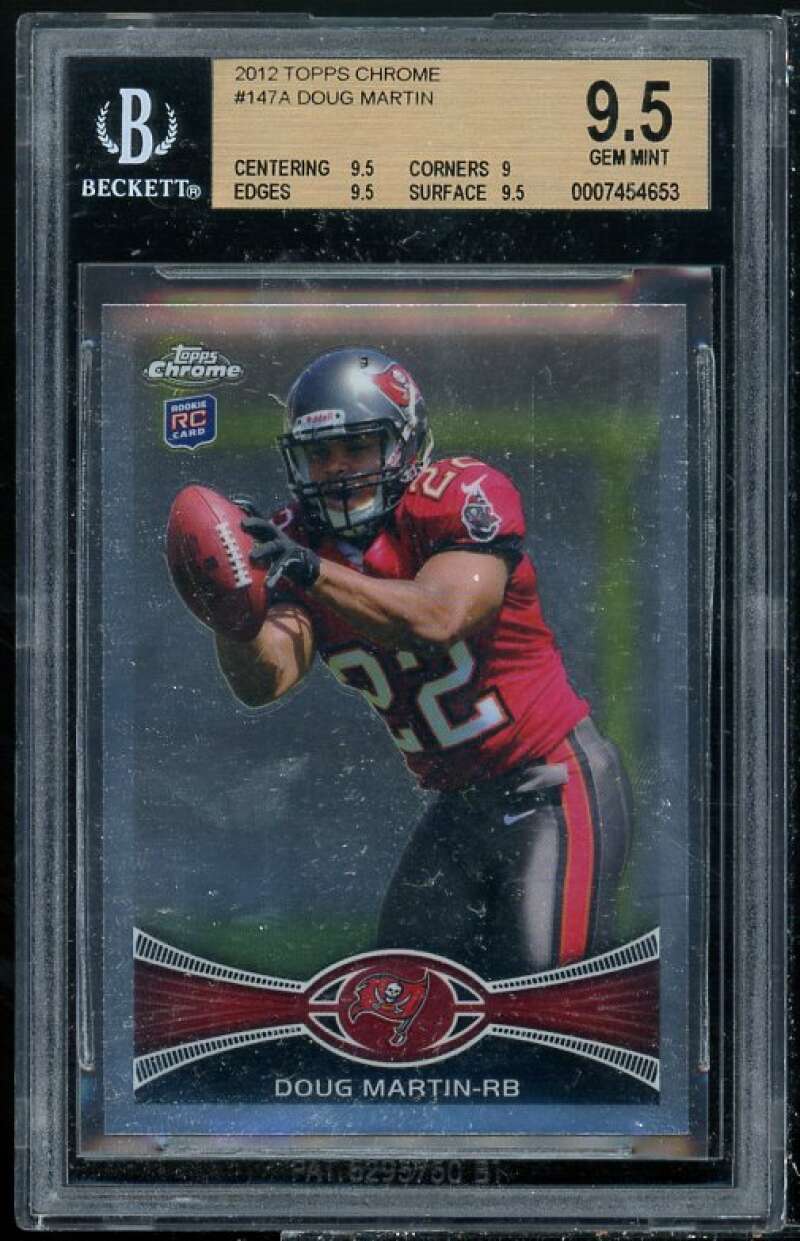 Doug Martin Rookie Card 2012 Topps Chrome #147A BGS 9.5 (9.5 9 9.5 9.5) Image 1