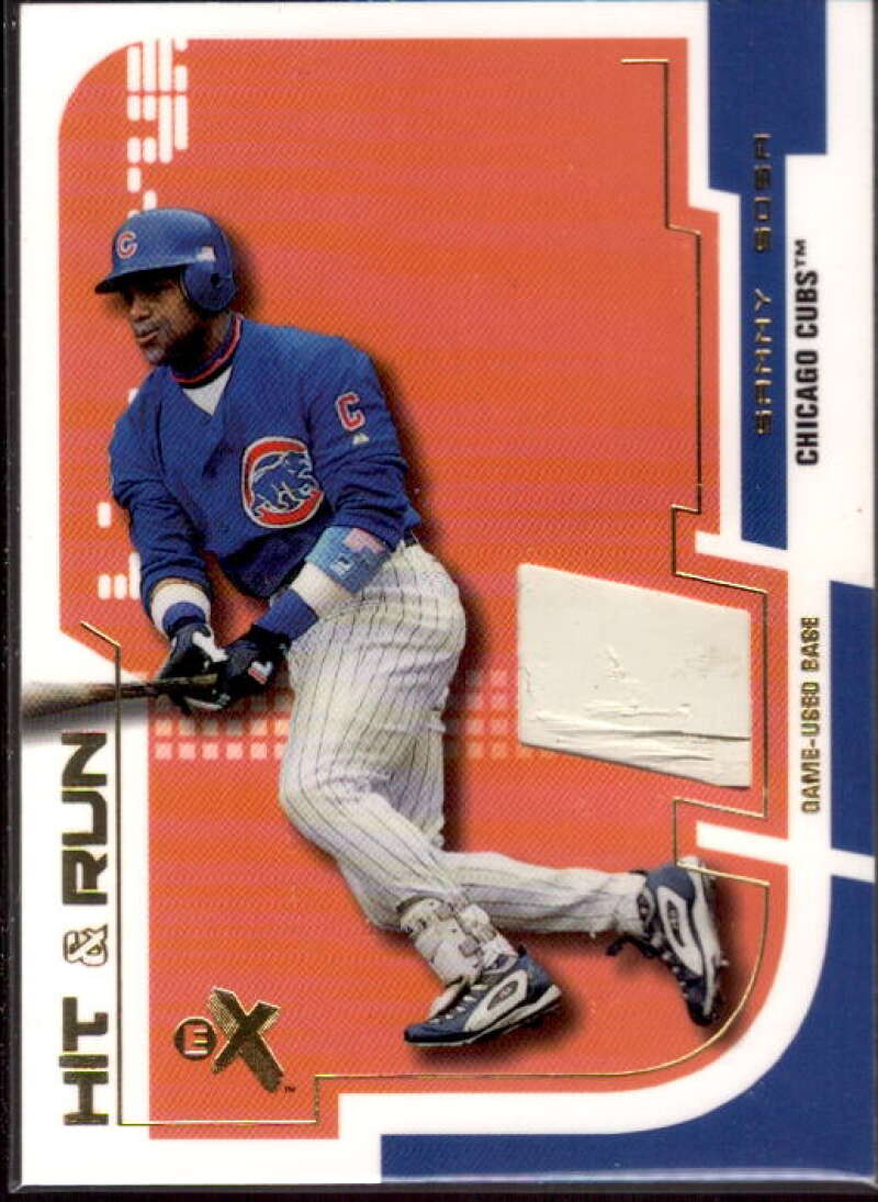 Sammy Sosa Card 2002 E-X Hit and Run Game Base #8  Image 1