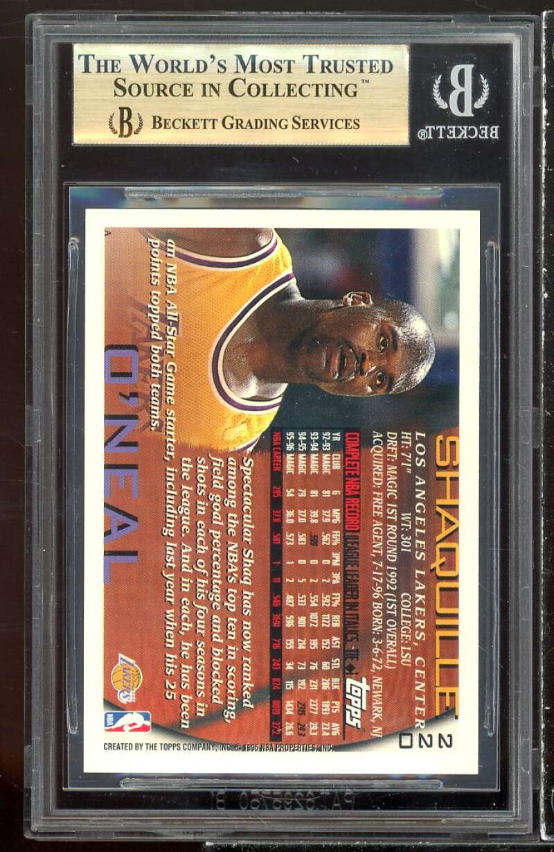 Shaquille O'neal Card 1996-97 Topps #220 BGS 9.5 Image 2